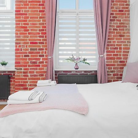 Princess Dream Apartment In The Heart Of Breslavia Exterior foto